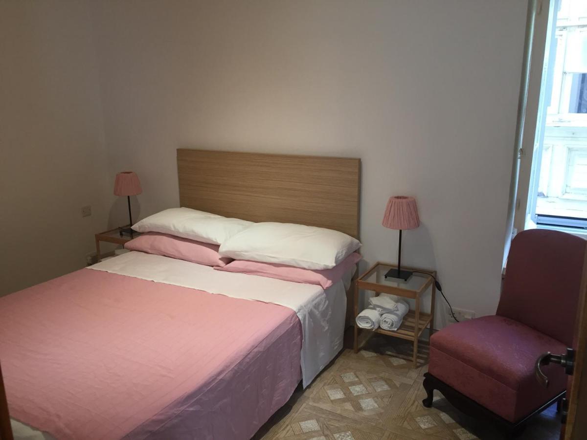Rose Building Apartment Cospicua ภายนอก รูปภาพ